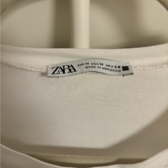 Zara White Top with Ruffled Sleeves - Picture 2 of 4